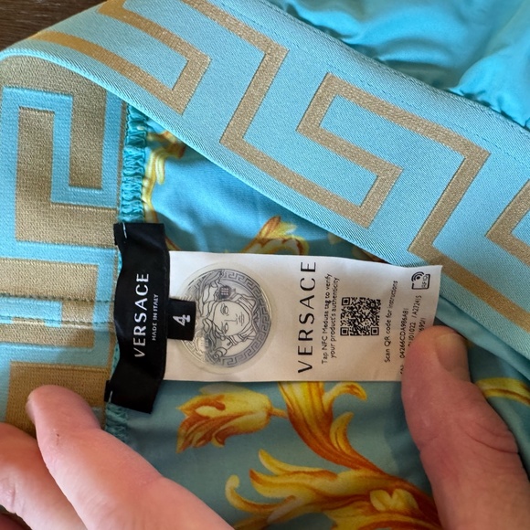 Mens Versace Swim Trunks - Picture 3 of 3